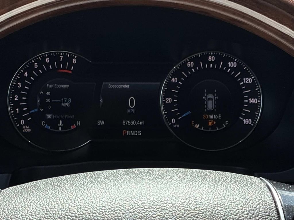 Certified 2018 Ford Explorer Platinum image 30