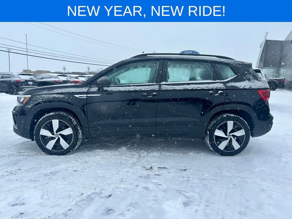 Used 2024 Volkswagen Taos S image 3