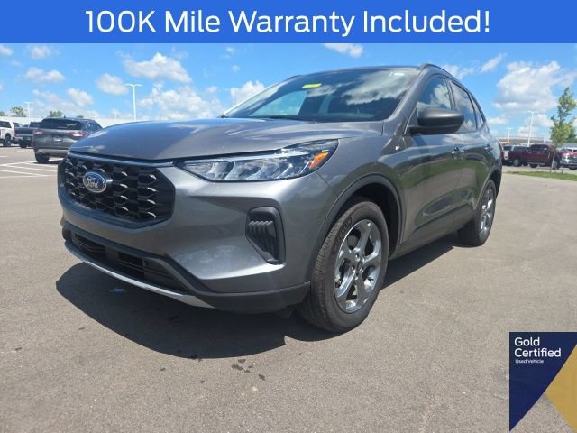 Certified 2025 Ford Escape ST-Line AWD/4WD image 2