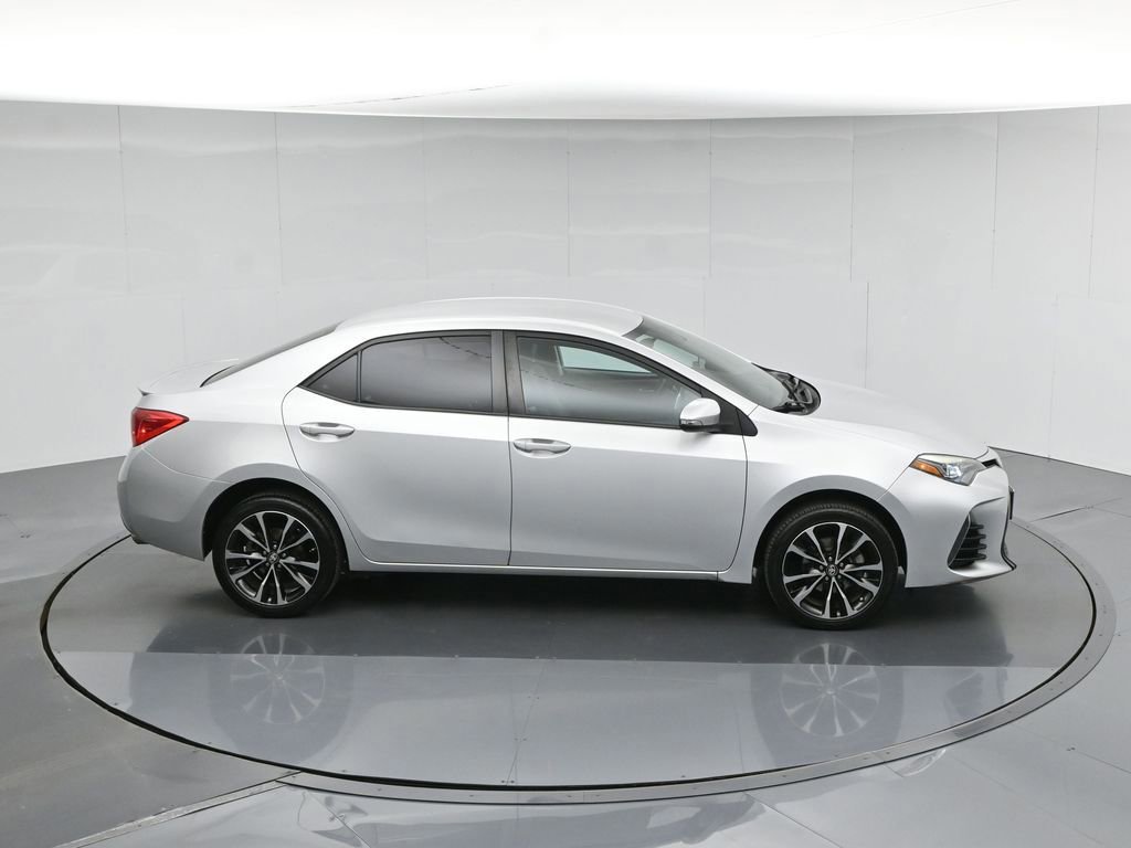 Used 2017 Toyota Corolla SE w/ Carpet Mat Package (TMS) FWD image 9
