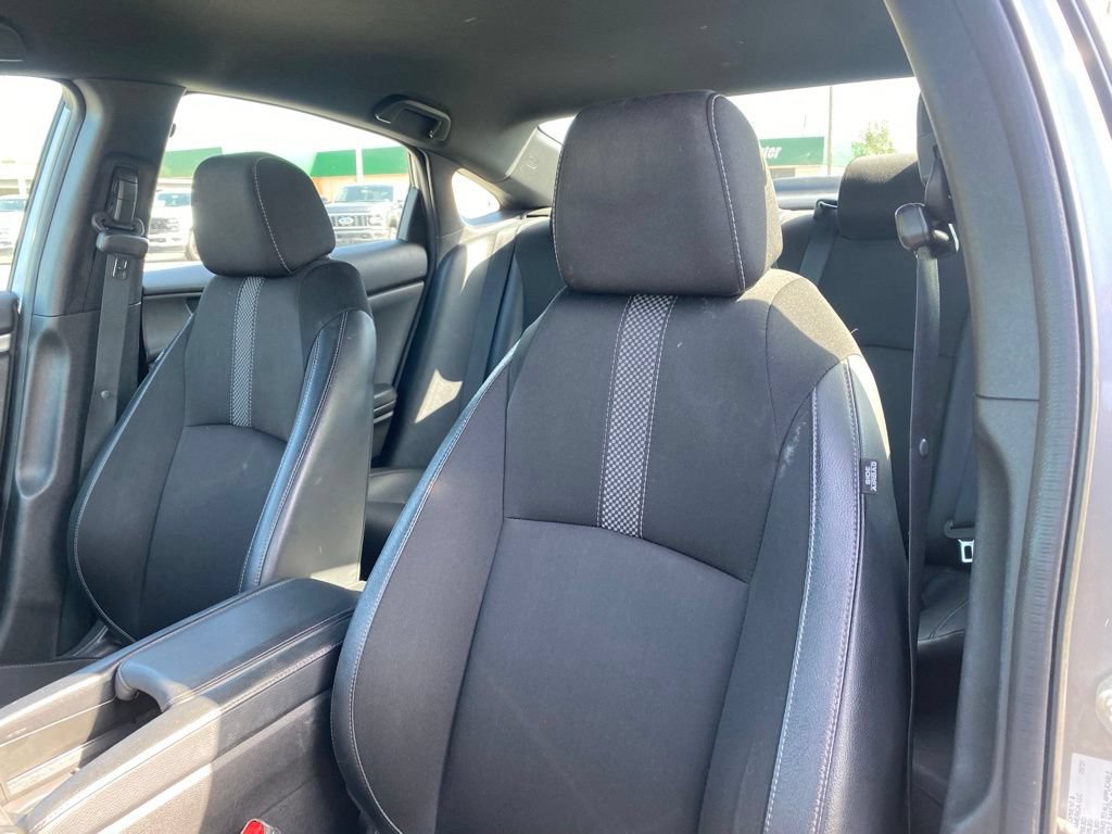 Used 2021 Honda Civic Sport image 11