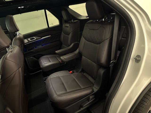 Certified 2025 Ford Explorer Platinum w/ Ultimate Package image 33
