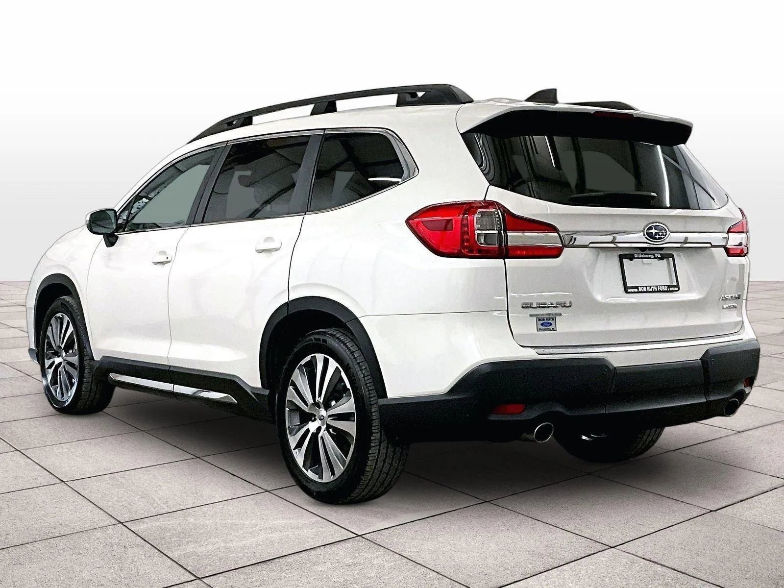 Used 2022 Subaru Ascent Limited w/ Technology Package image 10