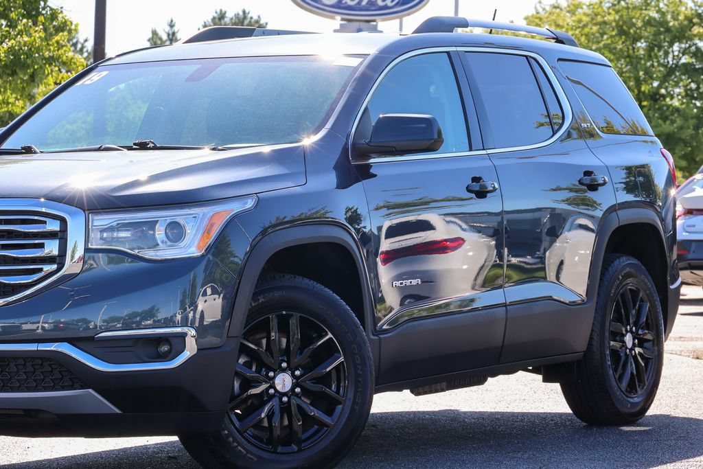 Used 2019 GMC Acadia SLT AWD/4WD image 18