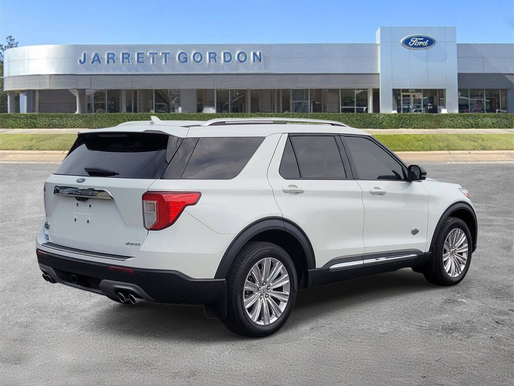 Certified 2023 Ford Explorer King Ranch w/ Technology Package AWD/4WD image 4