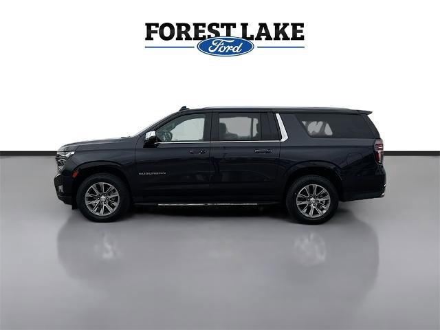 Used 2023 Chevrolet Suburban Premier image 4