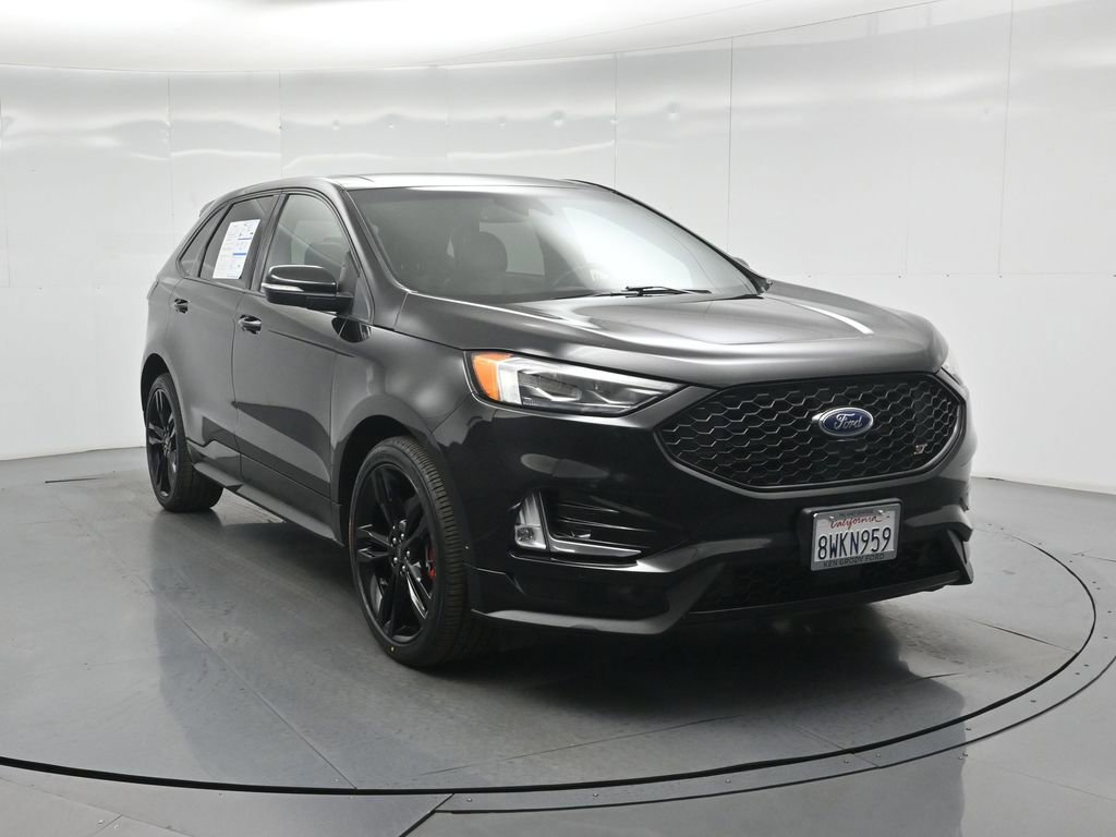 Certified 2019 Ford Edge ST w/ Equipment Group 401A image 2