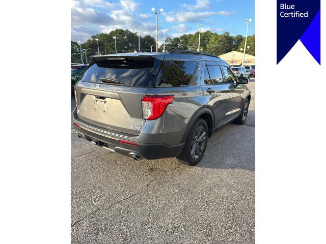 Certified 2023 Ford Explorer XLT w/ Equipment Group 202A AWD/4WD image 3