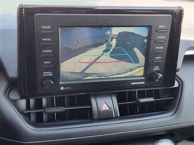 Used 2021 Toyota RAV4 XLE FWD image 17