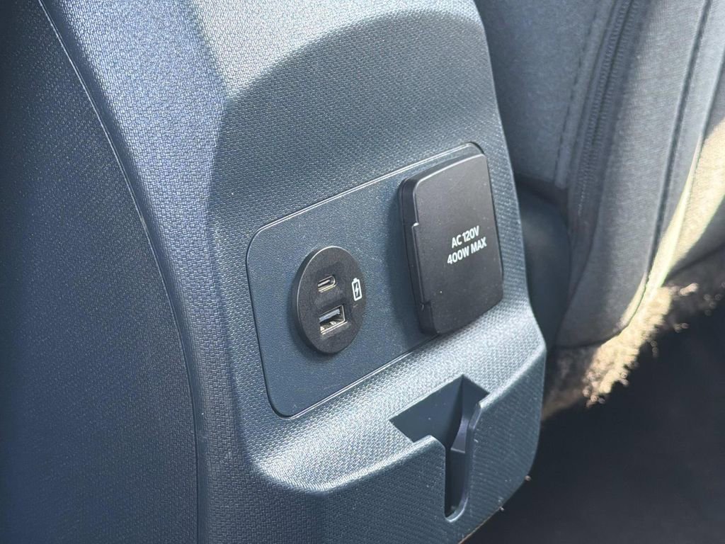 Certified 2024 Ford Maverick XLT w/ XLT Luxury Package image 17