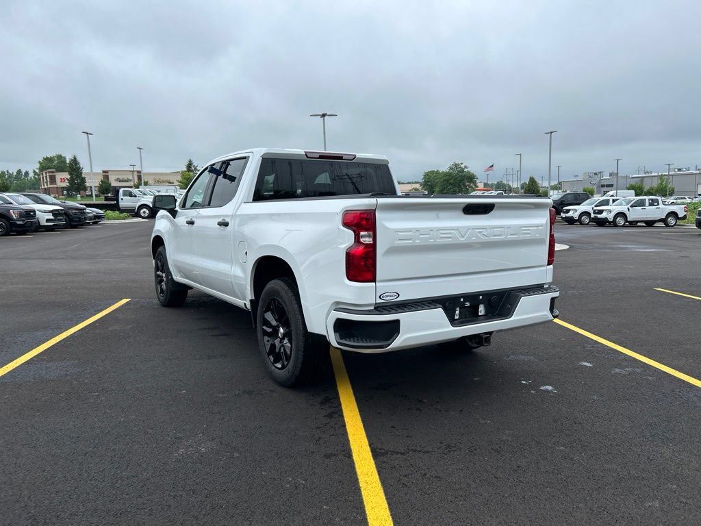 Used 2024 Chevrolet Silverado 1500 Custom AWD/4WD image 8
