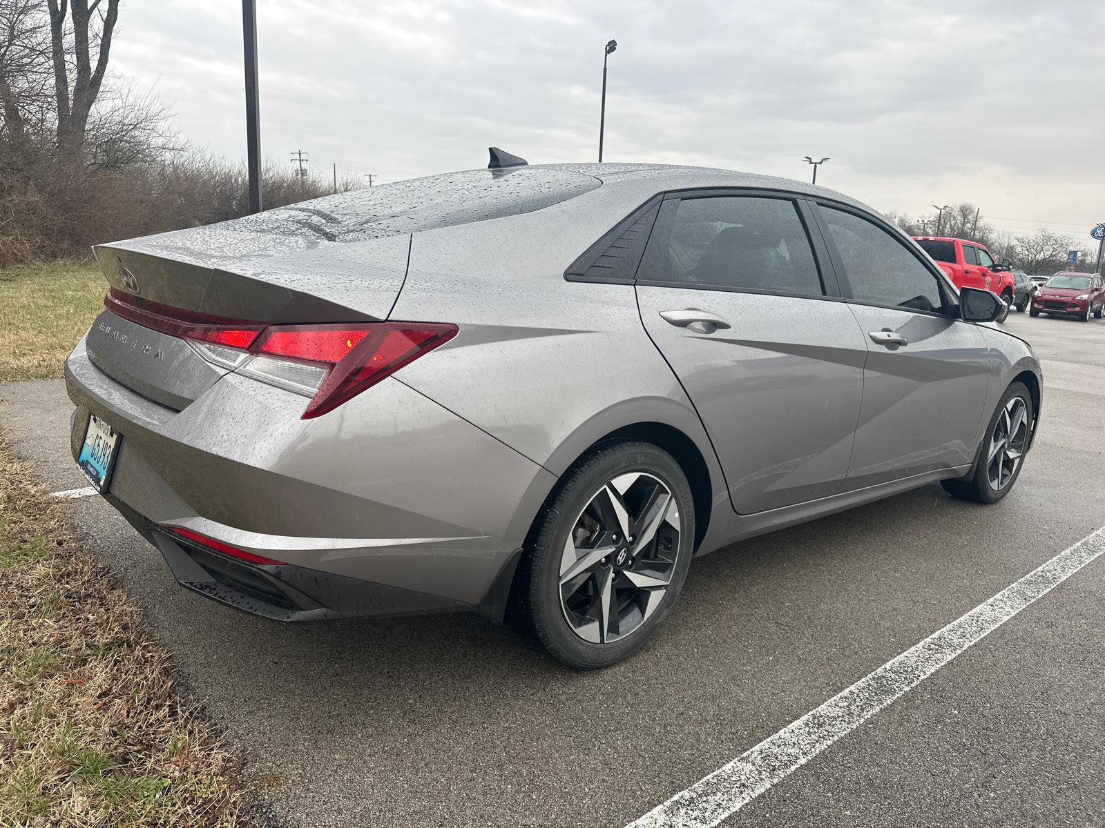 Used 2023 Hyundai Elantra SEL w/ Convenience Package image 3