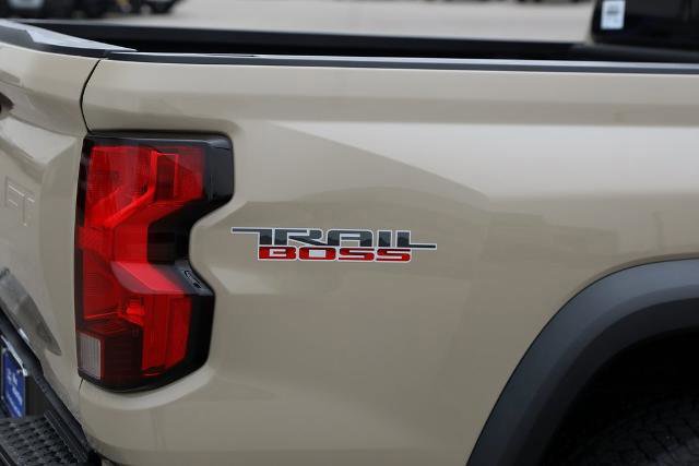 Used 2023 Chevrolet Colorado Trail Boss w/ LPO, Dark Essentials Package image 15