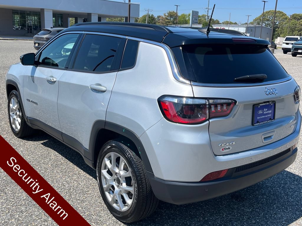 Used 2025 Jeep Compass Limited AWD/4WD image 27
