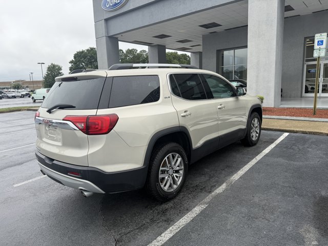 Used 2017 GMC Acadia SLE w/ Driver Alert Package I FWD image 4