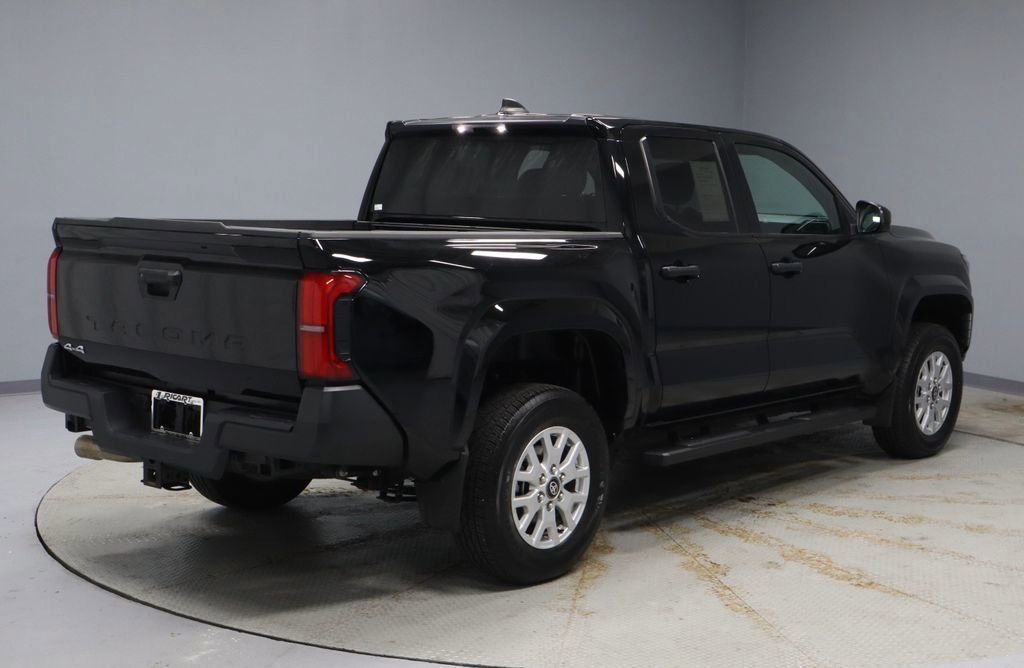 Used 2024 Toyota Tacoma SR AWD/4WD image 5