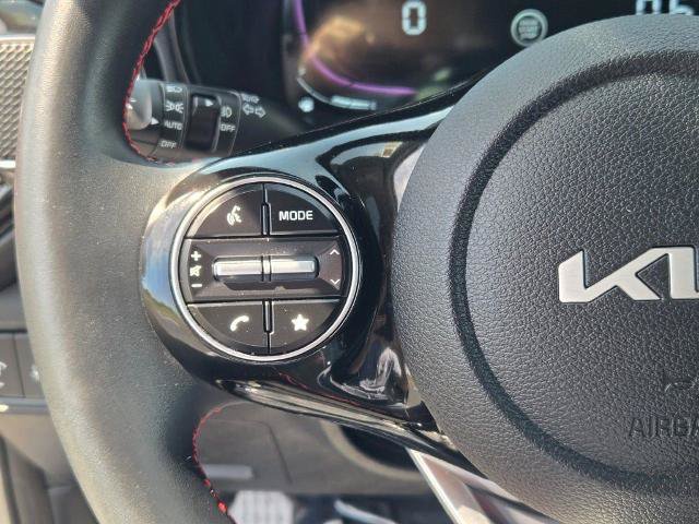 Used 2025 Kia Soul GT-Line w/ GT-Line Technology Package FWD image 28
