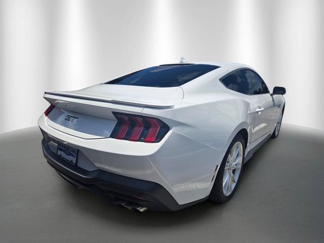 Certified 2025 Ford Mustang GT Premium RWD image 3