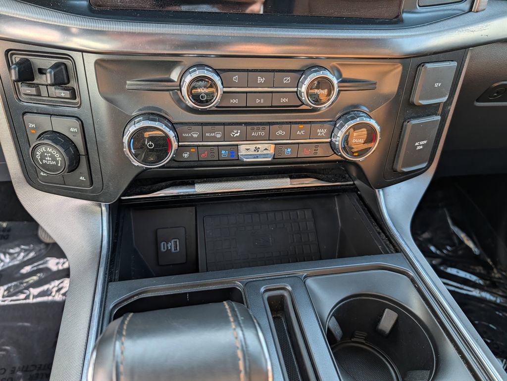 Certified 2022 Ford F150 Platinum w/ Max Trailer Tow Package image 24