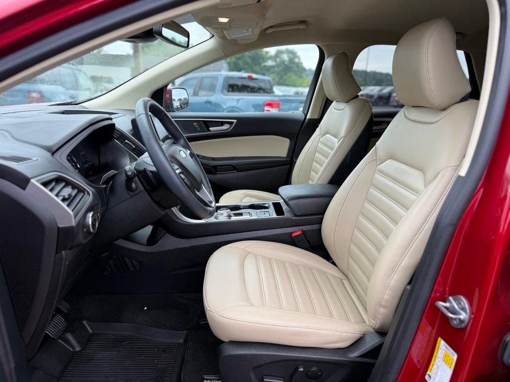 Certified 2023 Ford Edge SEL w/ Convenience Package AWD/4WD image 12