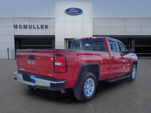 Used 2017 GMC Sierra 1500 SLE w/ SLE Value Package image 4