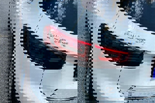 Used 2021 Mercedes-Benz GLB 250 w/ Premium Package image 29