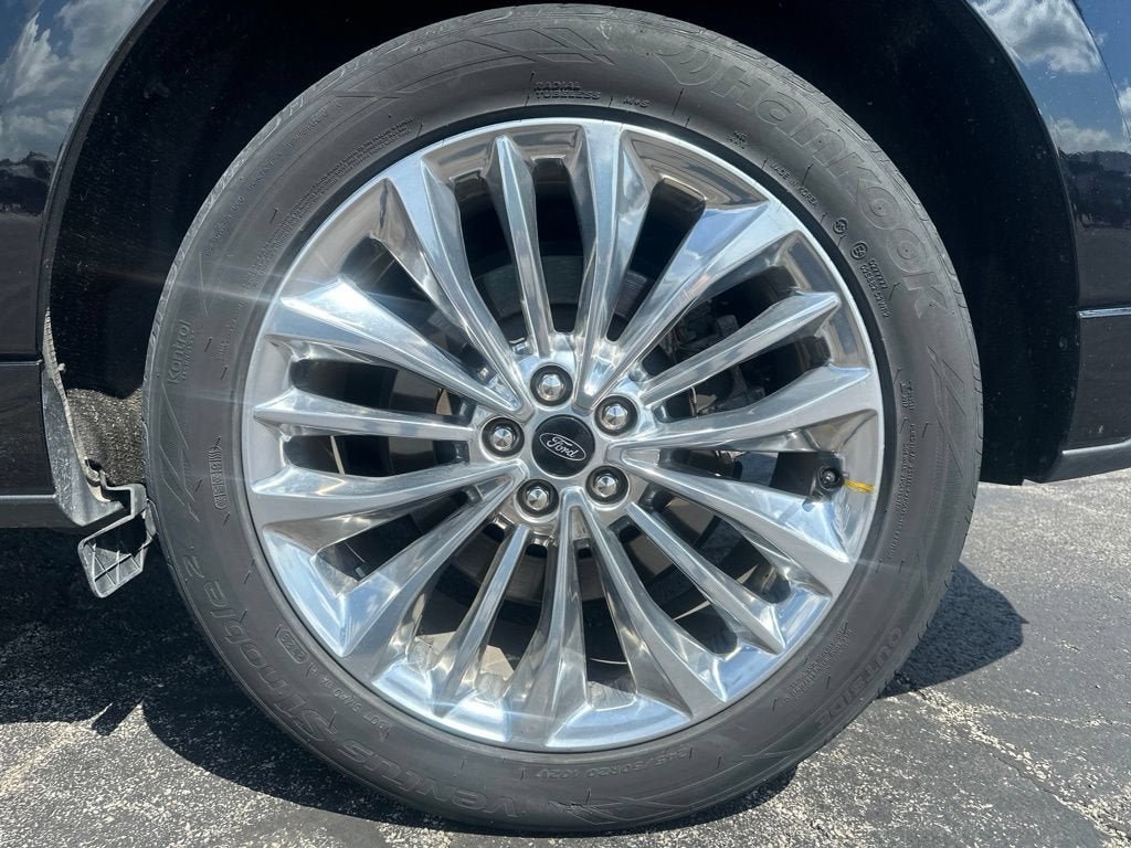 Certified 2024 Ford Edge Titanium w/ Titanium Elite Package AWD/4WD image 17