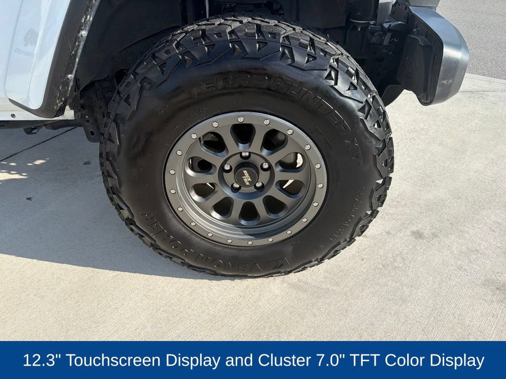 Used 2024 Jeep Gladiator Sport AWD/4WD image 10