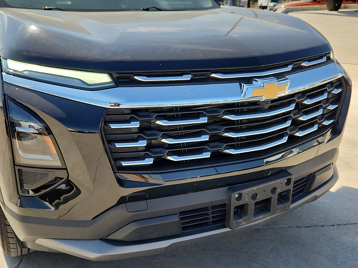 Used 2026 Chevrolet Equinox LT AWD/4WD image 7