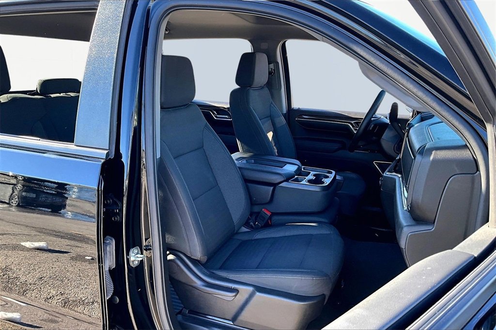 Used 2023 Chevrolet Silverado 1500 LT image 7