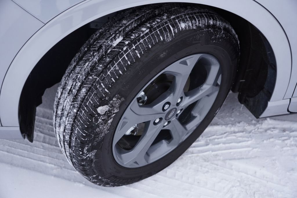 Certified 2023 Ford Escape ST-Line w/ Tech Pack #1 image 14