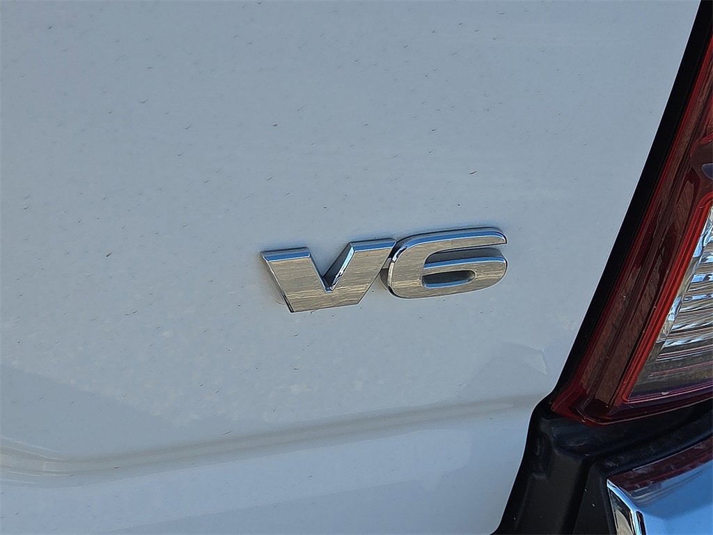 Used 2019 Toyota Tacoma SR5 image 17