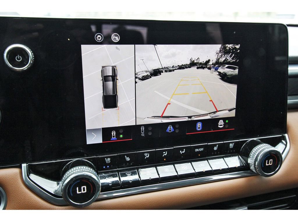 Used 2024 GMC Canyon AT4 w/ AT4 Premium Package image 25