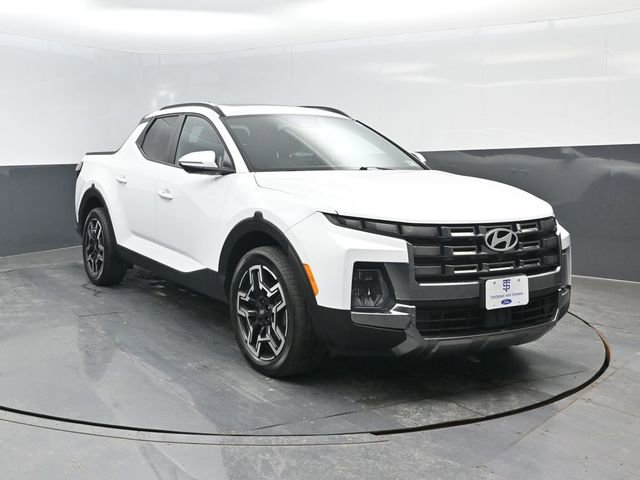 Used 2025 Hyundai Santa Cruz Limited AWD/4WD image 2