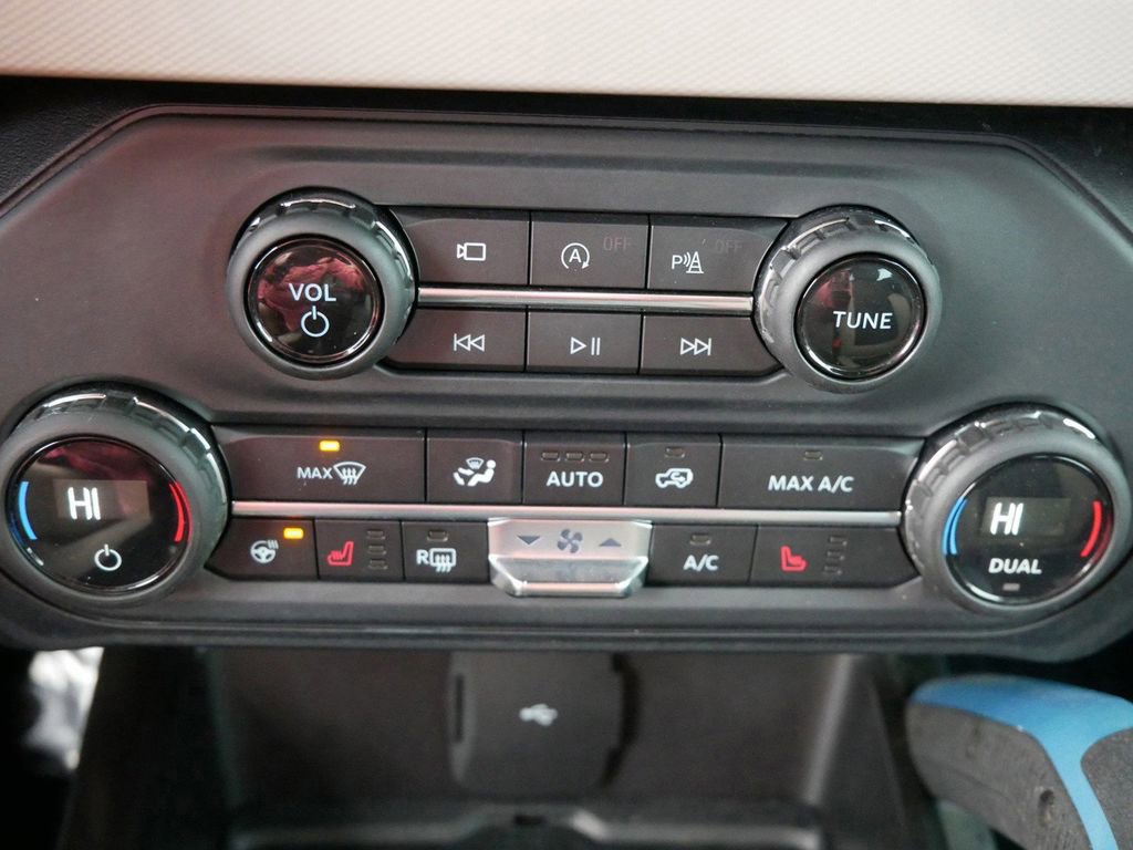 Certified 2021 Ford Bronco Wildtrak image 23