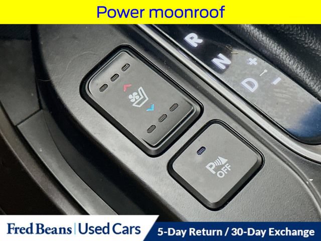 Used 2017 Hyundai Santa Fe Sport w/ Cargo Package AWD/4WD image 27