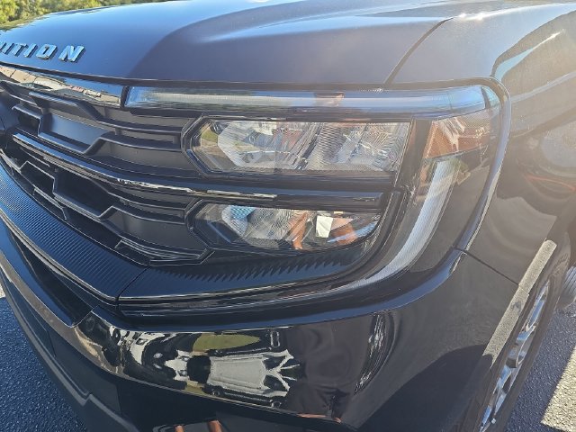 Certified 2025 Ford Expedition Max Active AWD/4WD image 38