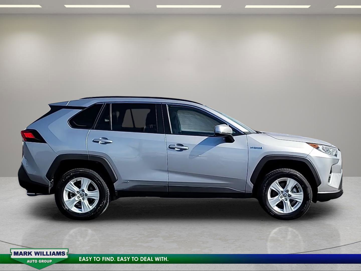 Used 2021 Toyota RAV4 XLE w/ Convenience Package AWD/4WD image 6