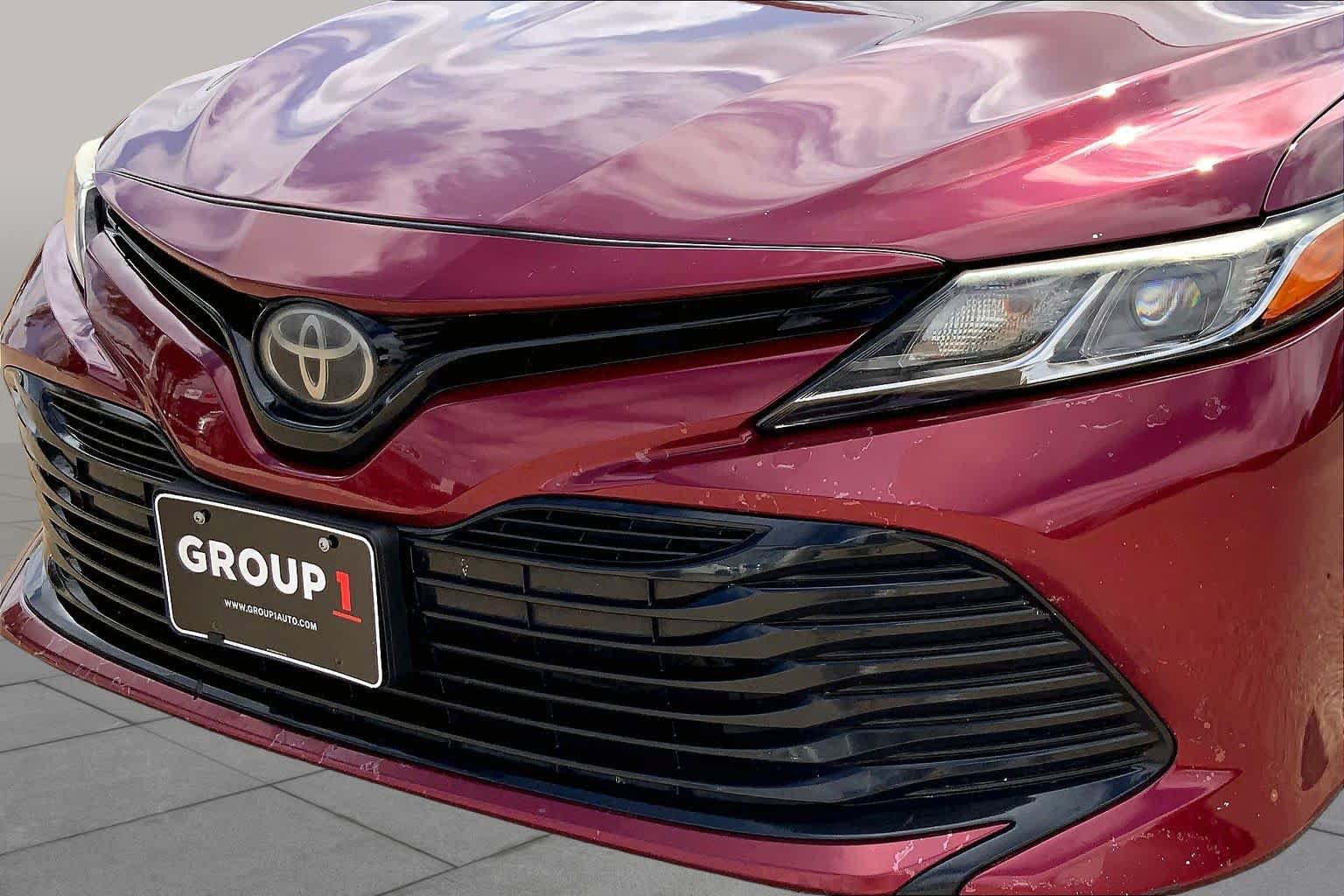 Used 2020 Toyota Camry LE FWD image 30