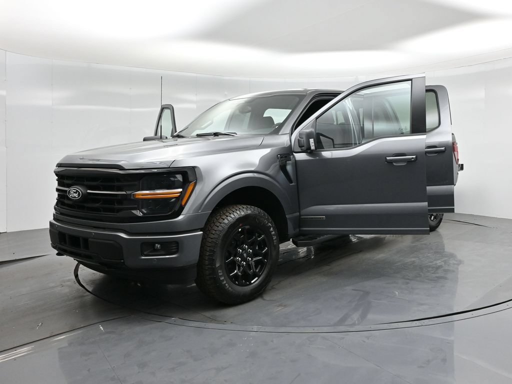 Certified 2025 Ford F150 XLT w/ Equipment Group 302A MID AWD/4WD image 32
