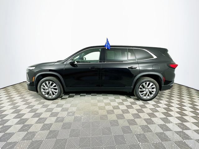 Used 2025 Buick Enclave Preferred FWD image 2