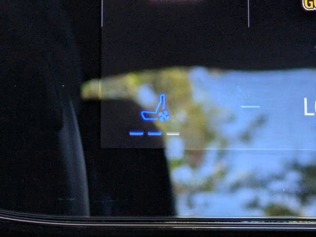 Certified 2024 Ford Mustang Premium image 28