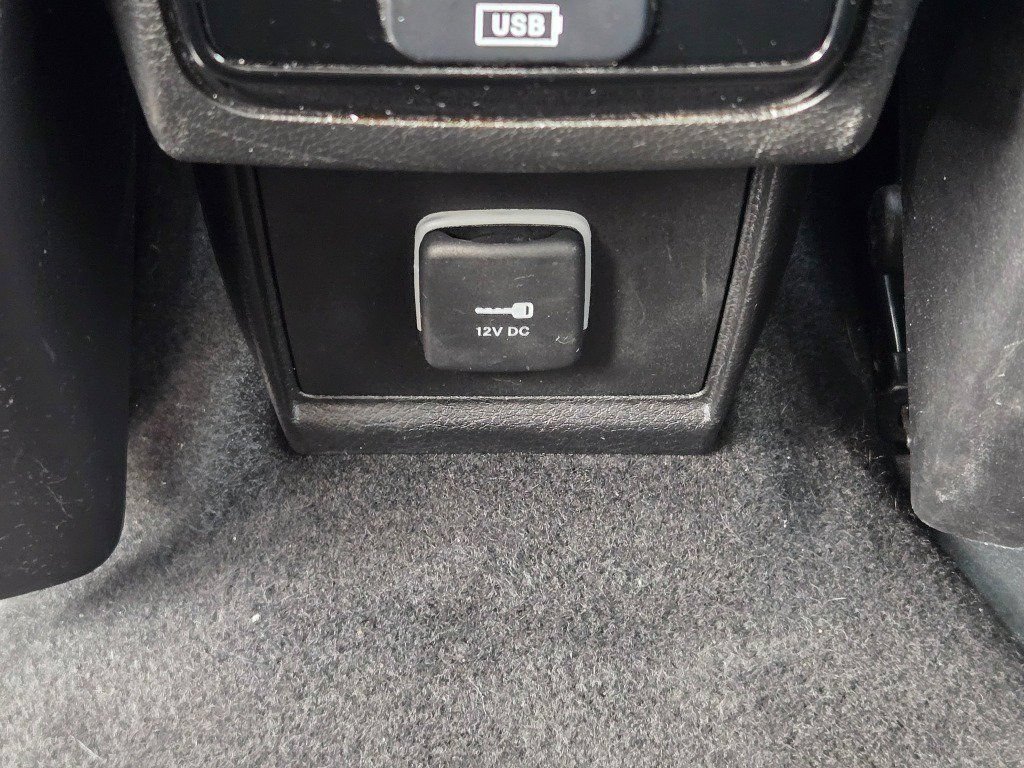 Used 2024 Jeep Compass Limited AWD/4WD image 18