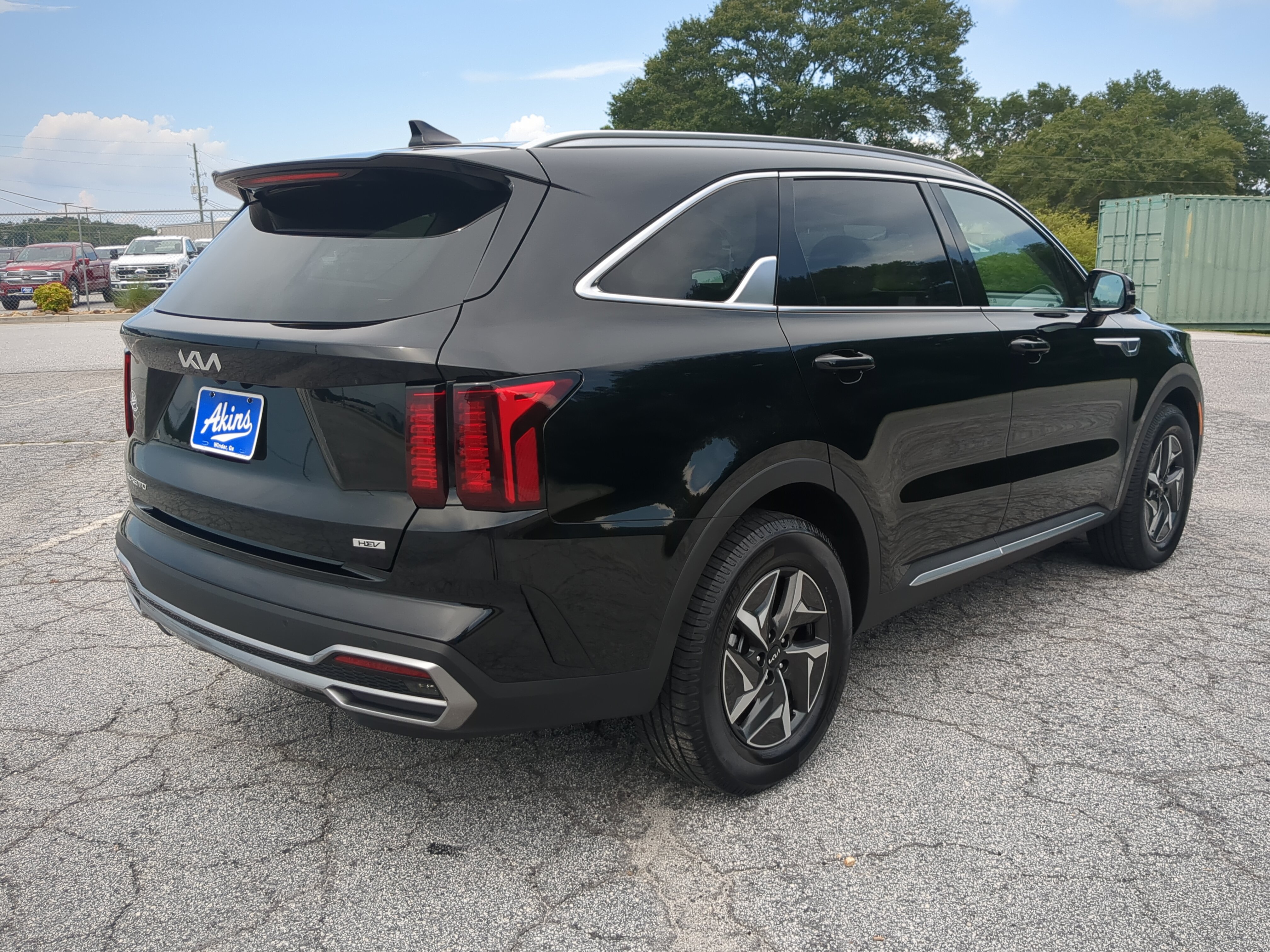 Used 2023 Kia Sorento EX FWD image 3