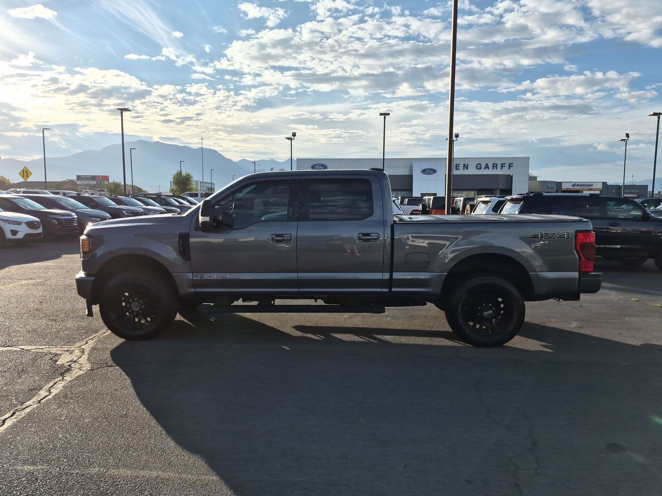 Certified 2022 Ford F350 Lariat w/ Black Appearance Package AWD/4WD image 9