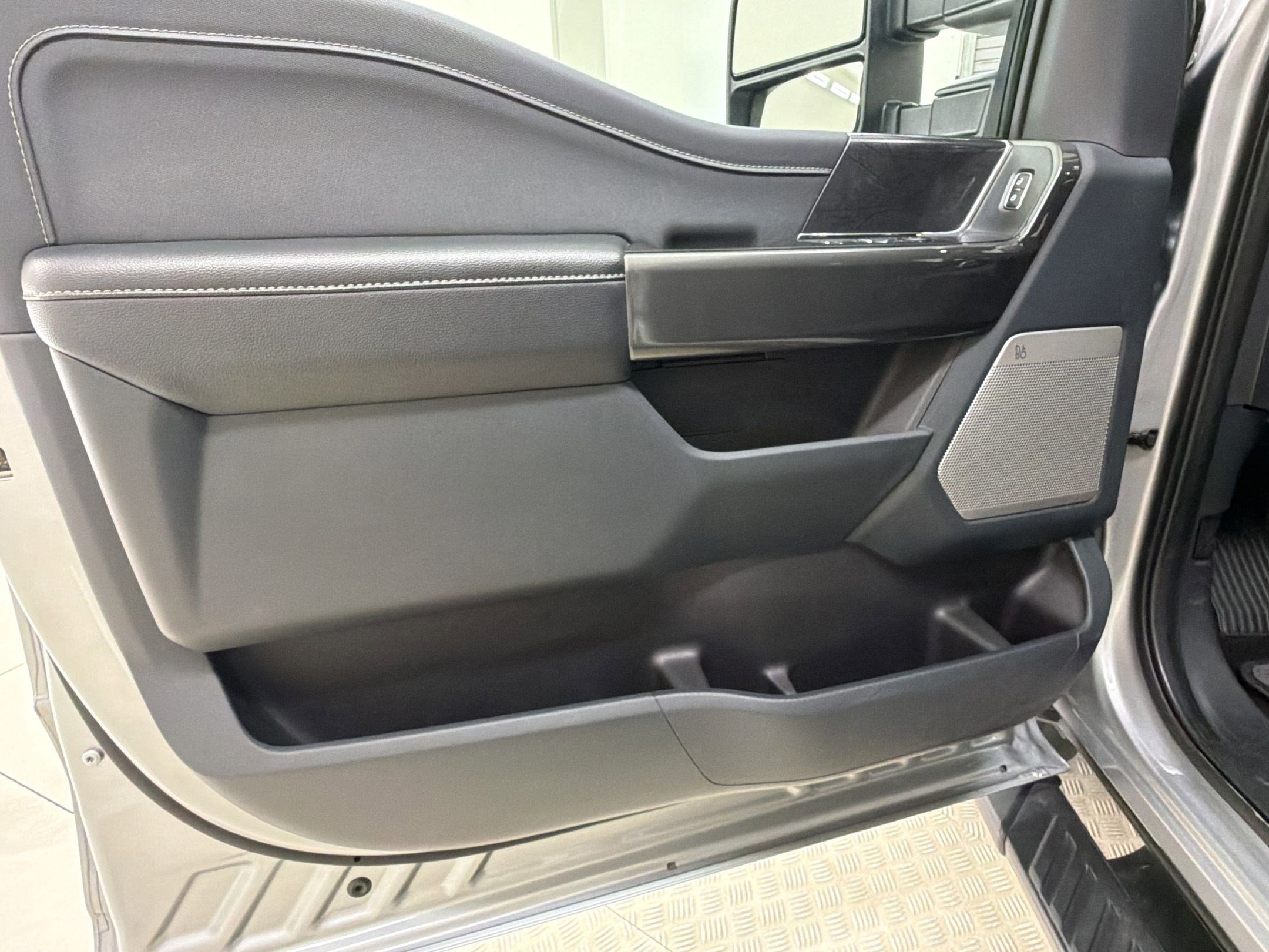 Certified 2022 Ford F150 XLT w/ Equipment Group 302A High image 20