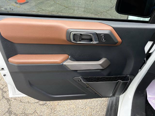 Certified 2023 Ford Bronco Outer Banks AWD/4WD image 9