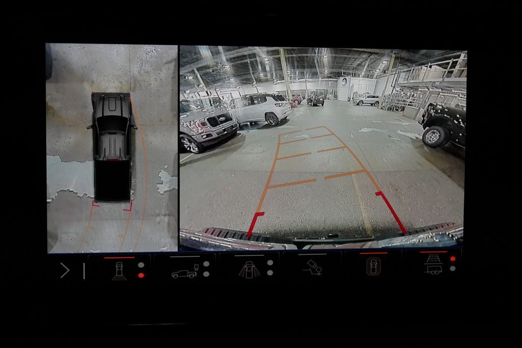 Used 2025 GMC Sierra 2500 AT4X AWD/4WD image 18