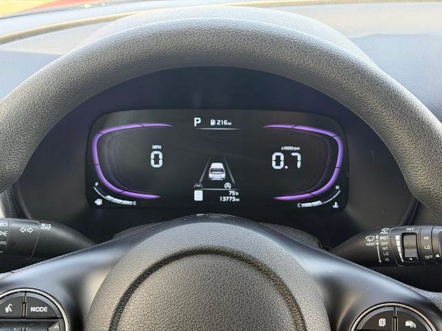Used 2024 Kia Sportage LX image 18