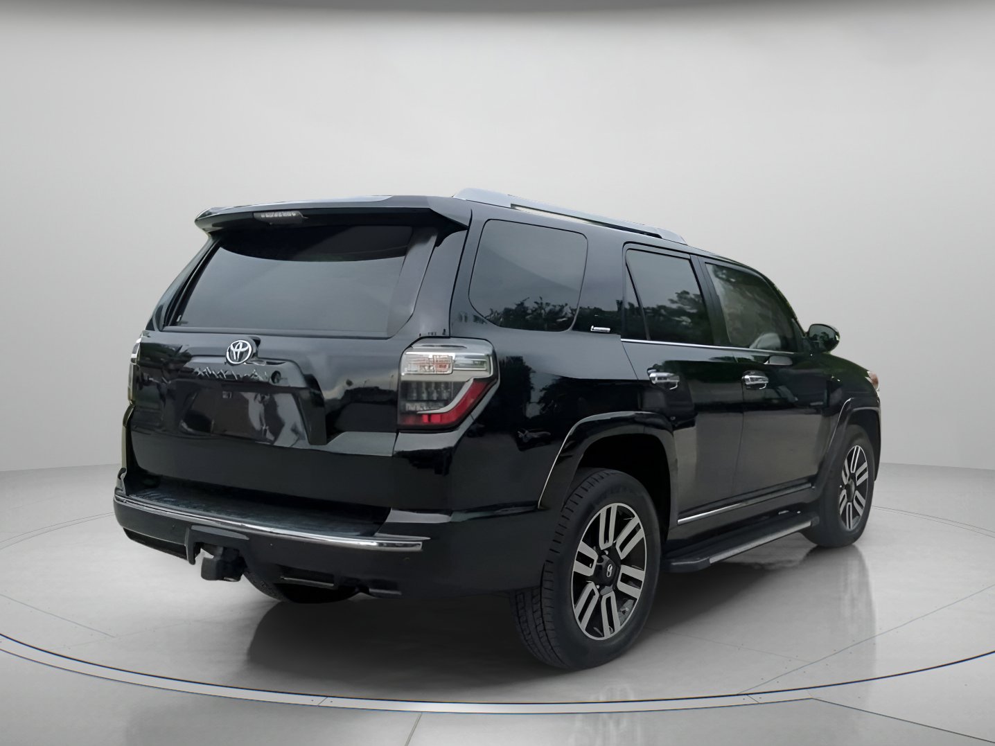 Used 2018 Toyota 4Runner Limited AWD/4WD image 27